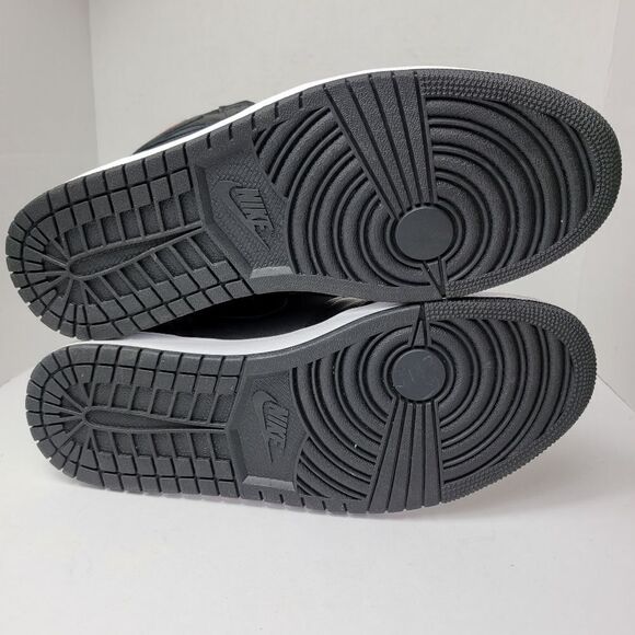 Nike Air Jordan Retro 1 High "Black Satin Gym Red "555088-060 Sneaker Size 13 - Picture 10 of 10